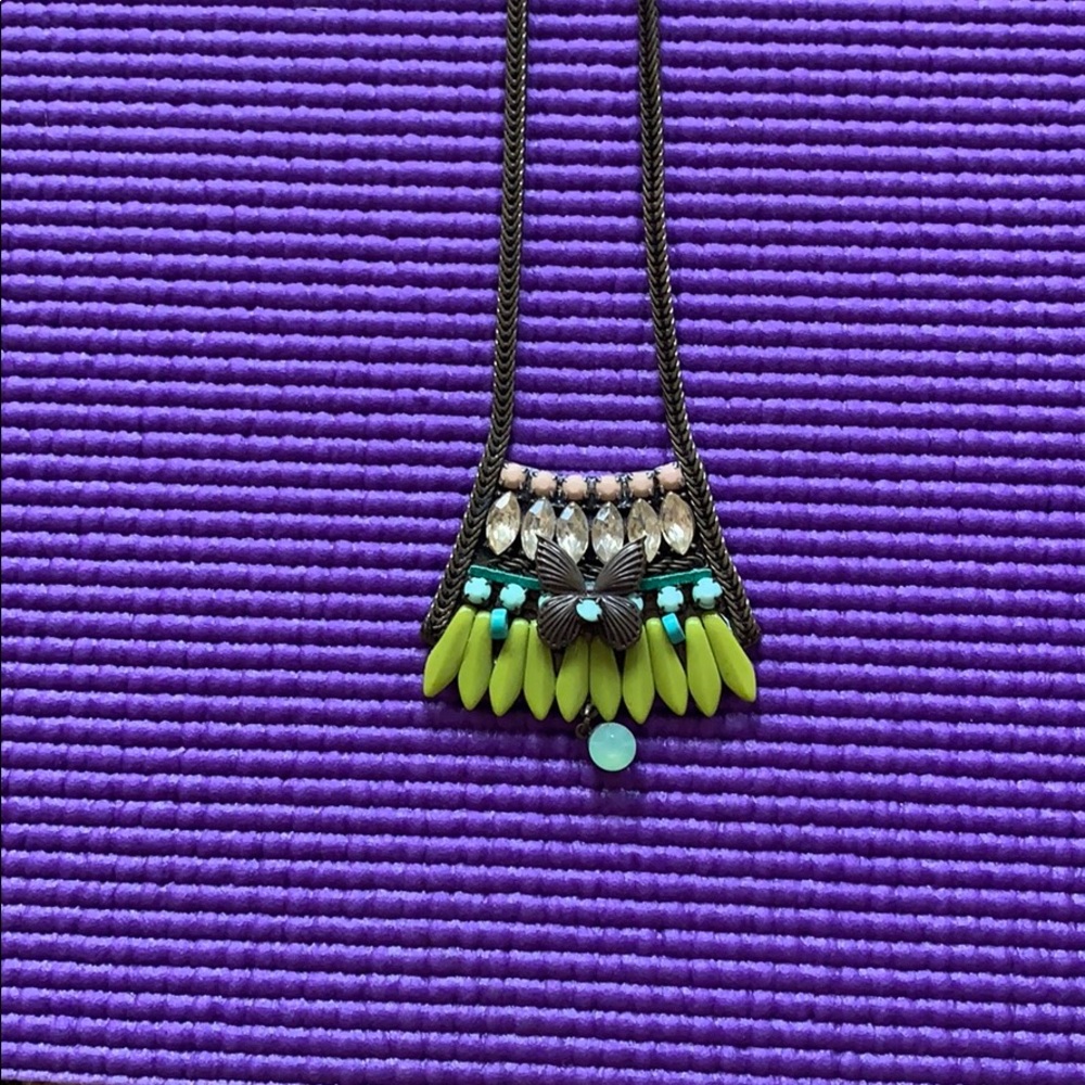 Vintage look necklace